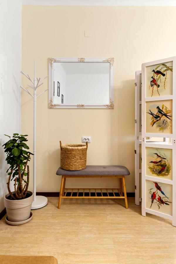 Upscale Studio, Walking Distance From The Old Town Bukarest Exterior foto