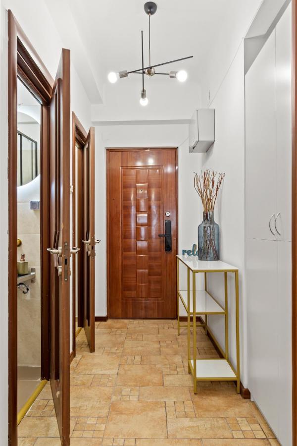 Upscale Studio, Walking Distance From The Old Town Bukarest Exterior foto